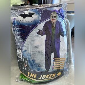 Men’s: The Dark Knight Costume Set